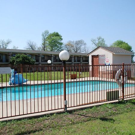 Apple Tree Inn Lindale Exterior foto